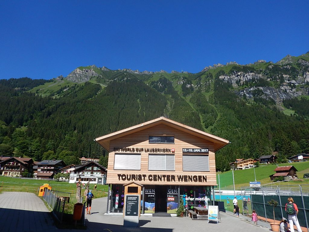 Die Männlichen-Wand von Wengen aus gesehen